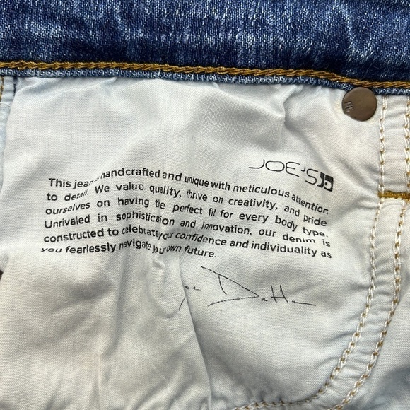 Joe’s Jeans The Charlie High Rise Skinny Crop Size 26 - Picture 9 of 16